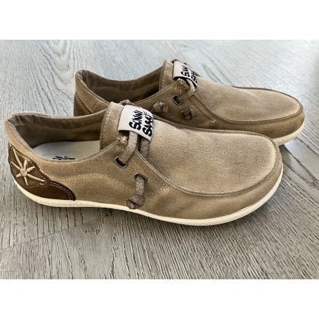 Barefoot Sunni Sabbi Kikai