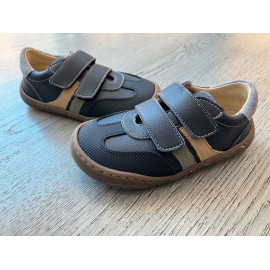 Deportivo respetuoso piel azul /verde